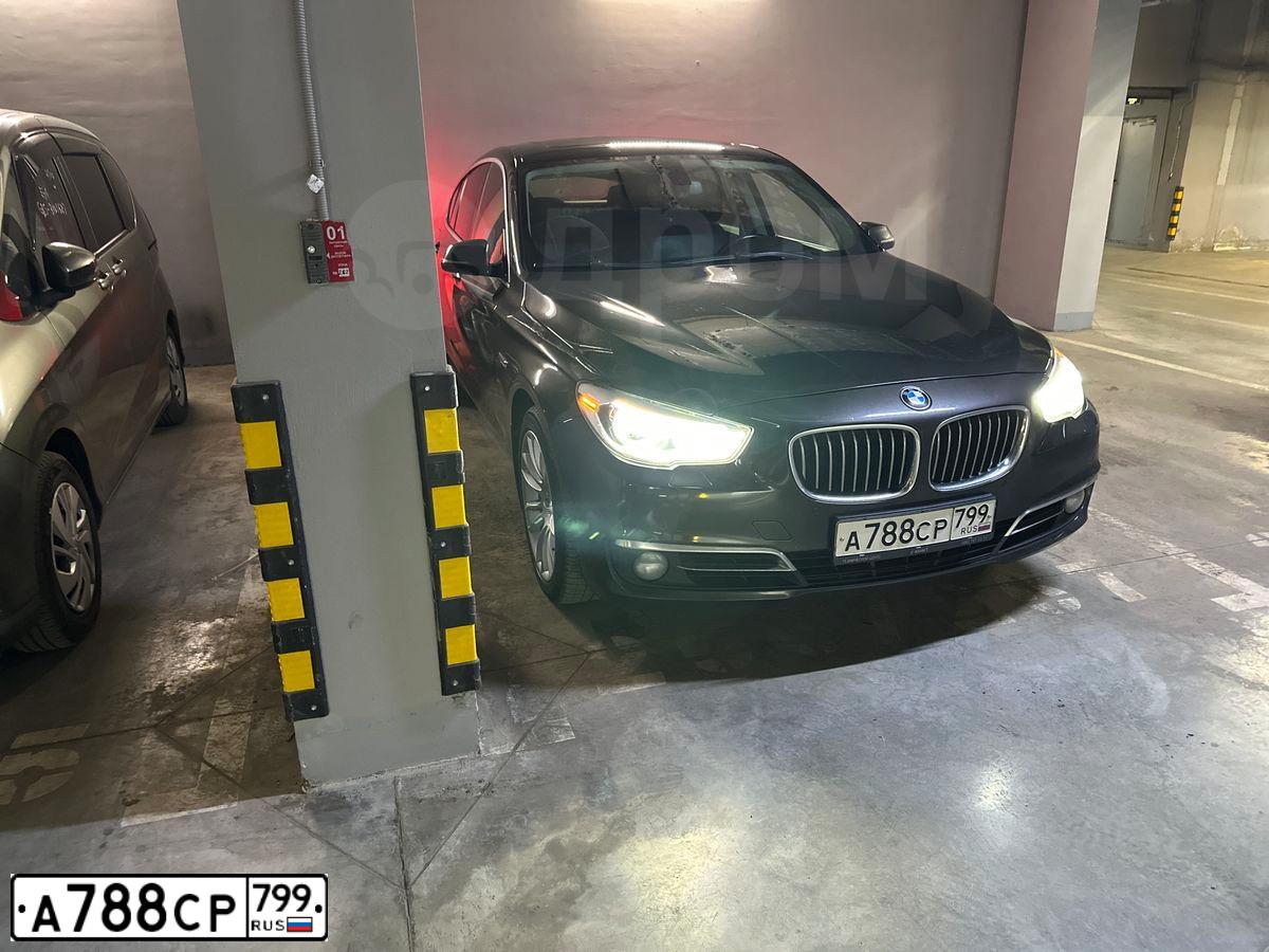 Фото автомобиля BMW SERIE 5 GT, 2013 — госномер С004АУ250. Цвет: Коричневый