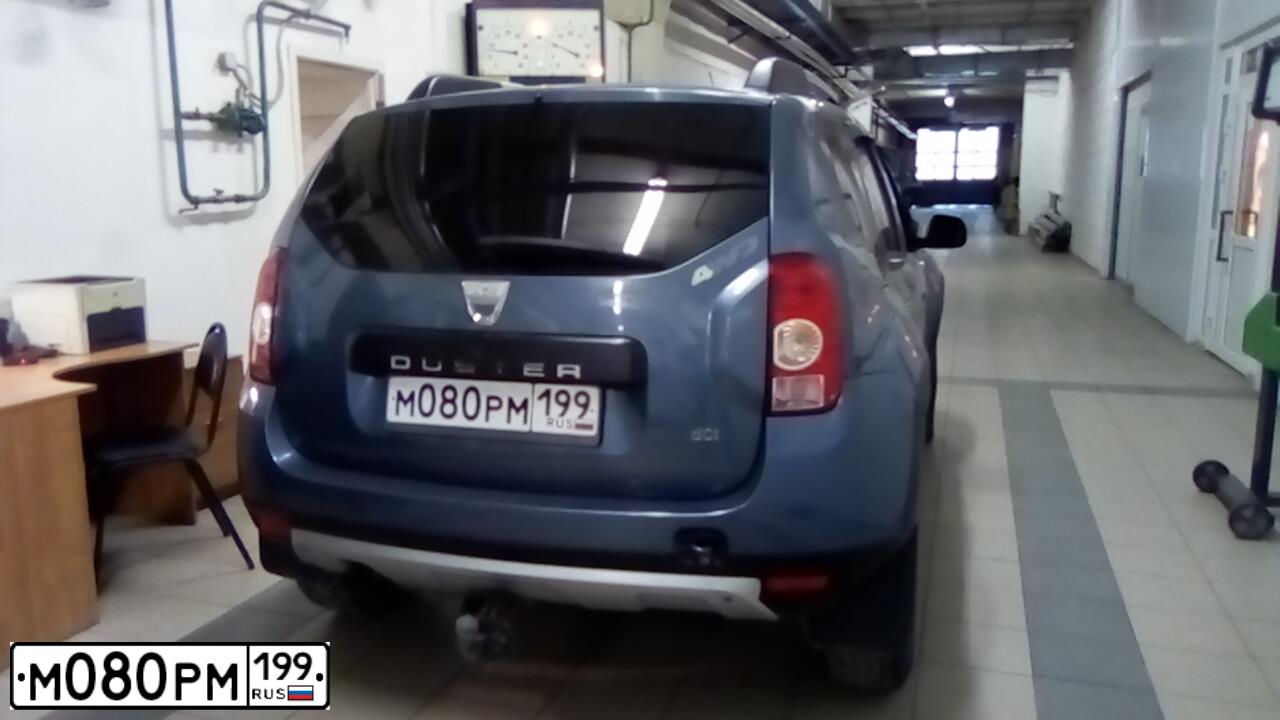 Фото автомобиля TOYOTA PRIUS, 2008 — госномер Т647ВР790. Цвет: ЧЕРНЫЙ