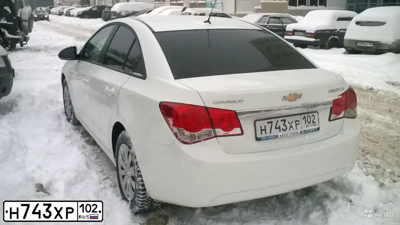 Фото автомобиля CHEVROLET CRUZE, 2012 — госномер С646КН102. Цвет: БЕЛЫЙ