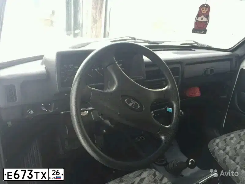 Фото автомобиля LADA 2121 NIVA, 2000 — госномер В990НС09. Цвет: ЯРКО-БЕЛЫЙ