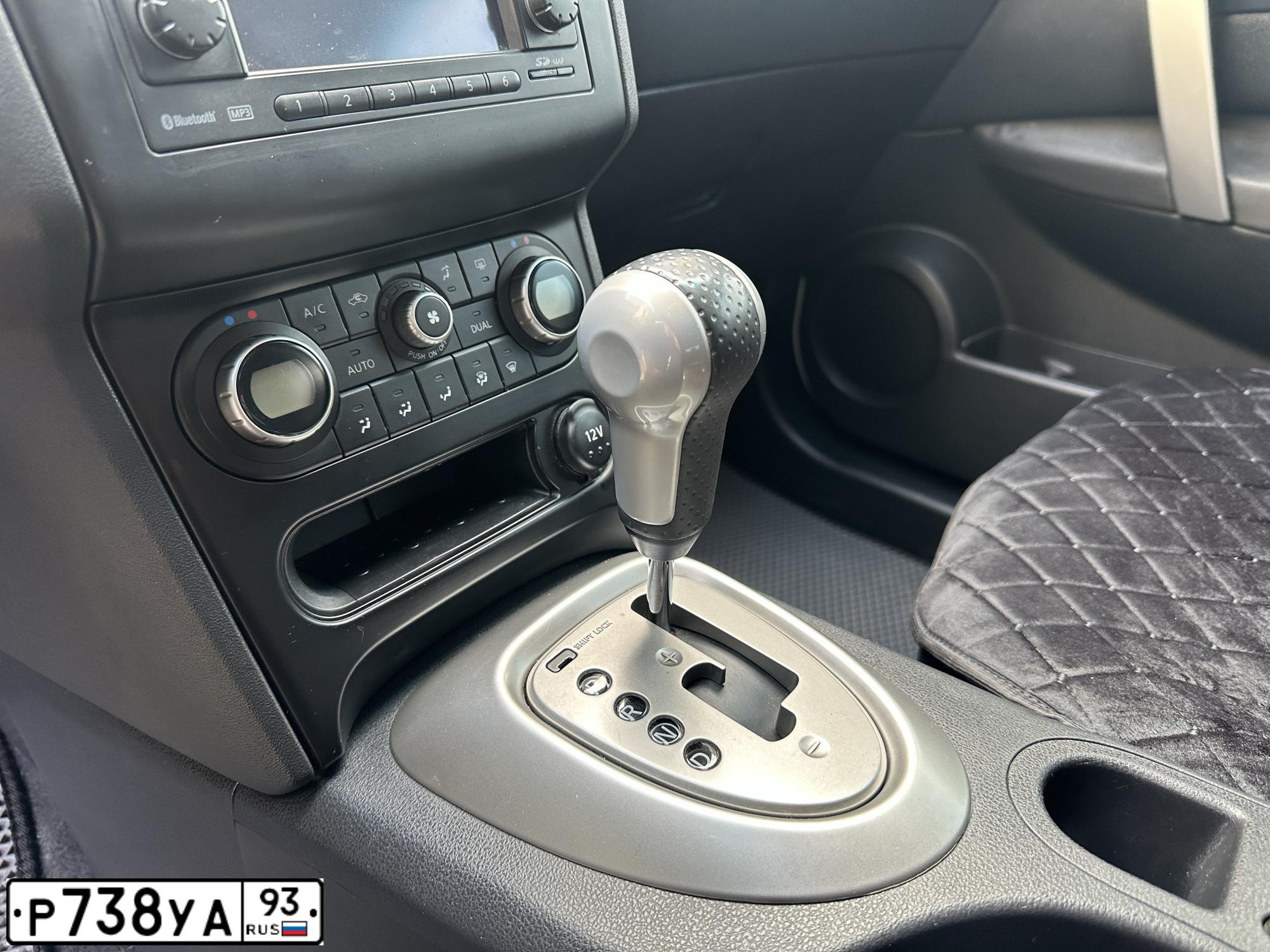 Фото автомобиля NISSAN QASHQAI, 2010 — госномер О719ХУ180. Цвет: Белый