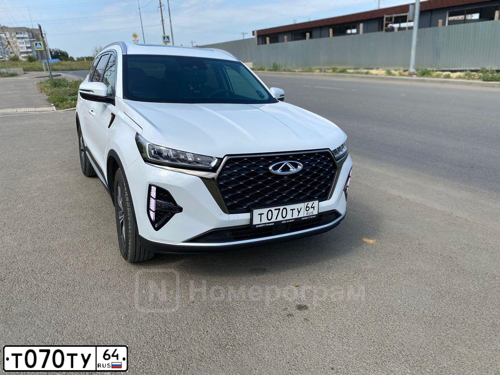 Фото автомобиля FORD FOCUS, 2008 — госномер М610МВ164. Цвет: ФИОЛЕТОВЫЙ