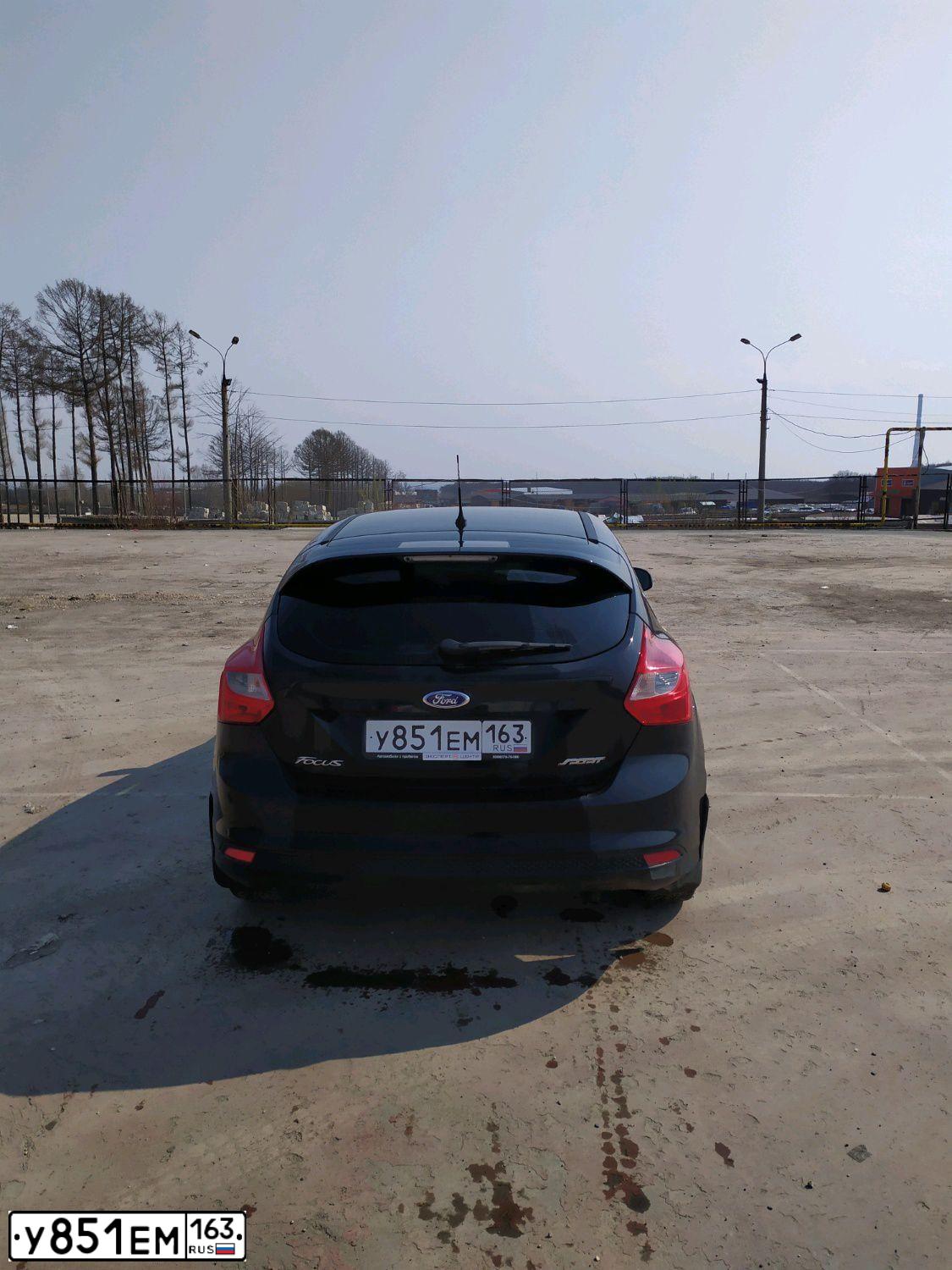 Фото автомобиля FORD FOCUS, 2014 — госномер Е313УК716. Цвет: ЧЕРНЫЙ