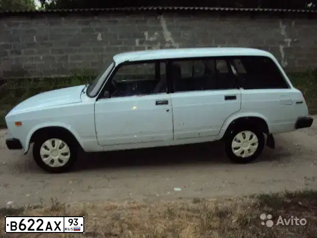 Фото автомобиля LADA 2104, 2004 — госномер Р505НЕ93. Цвет: Белый