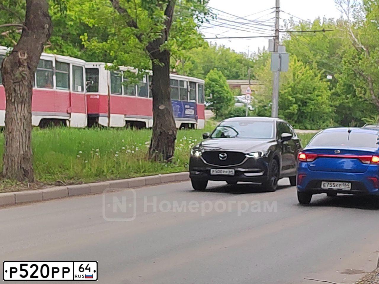 Фото автомобиля NISSAN TEANA, 2010 — госномер М262ММ64. Цвет: СЕРО-СИРЕНЕВЫЙ