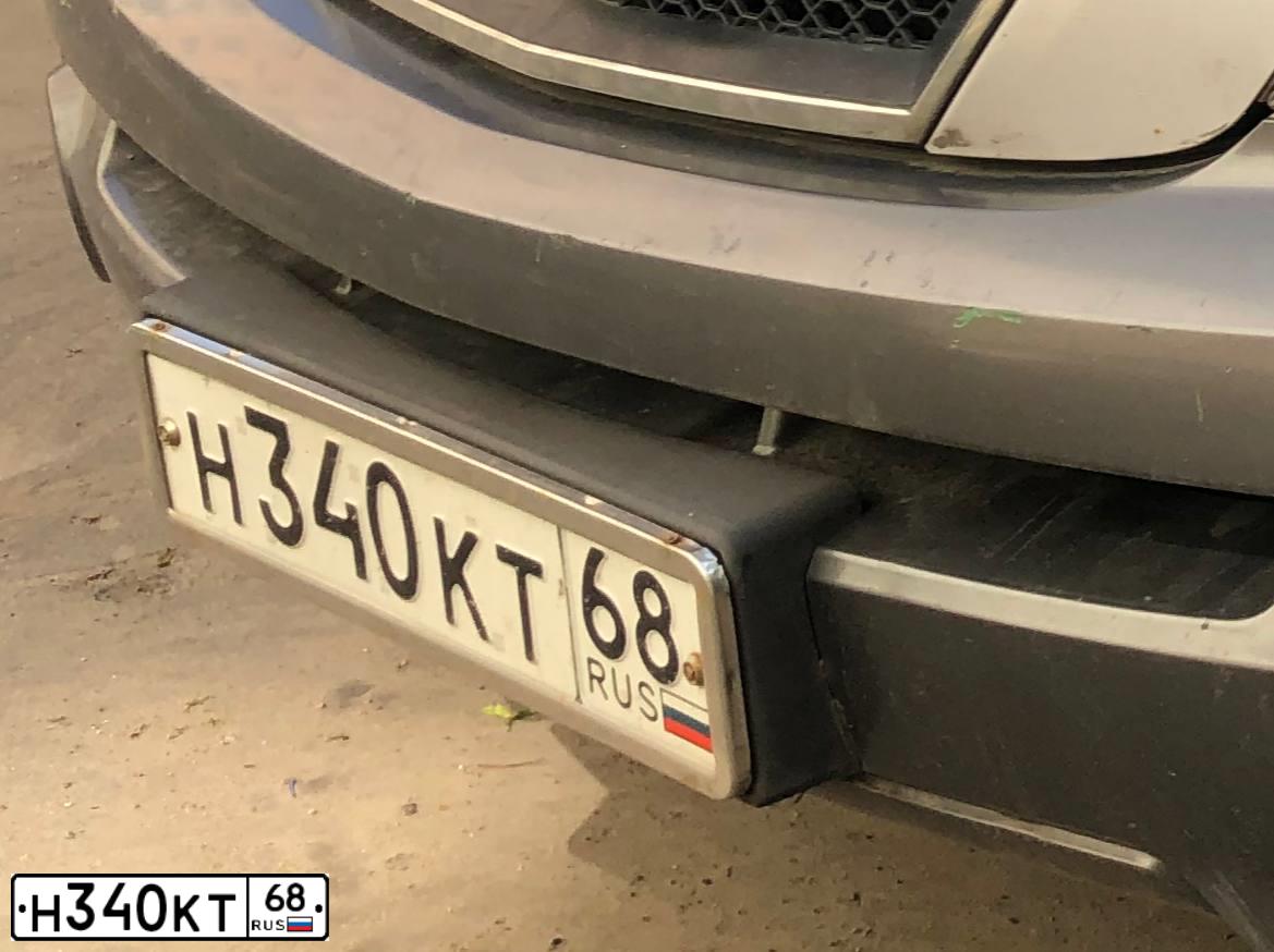 Фото автомобиля KIA SORENTO, 2005 — госномер М921ТУ62. Цвет: СЕРЫЙ