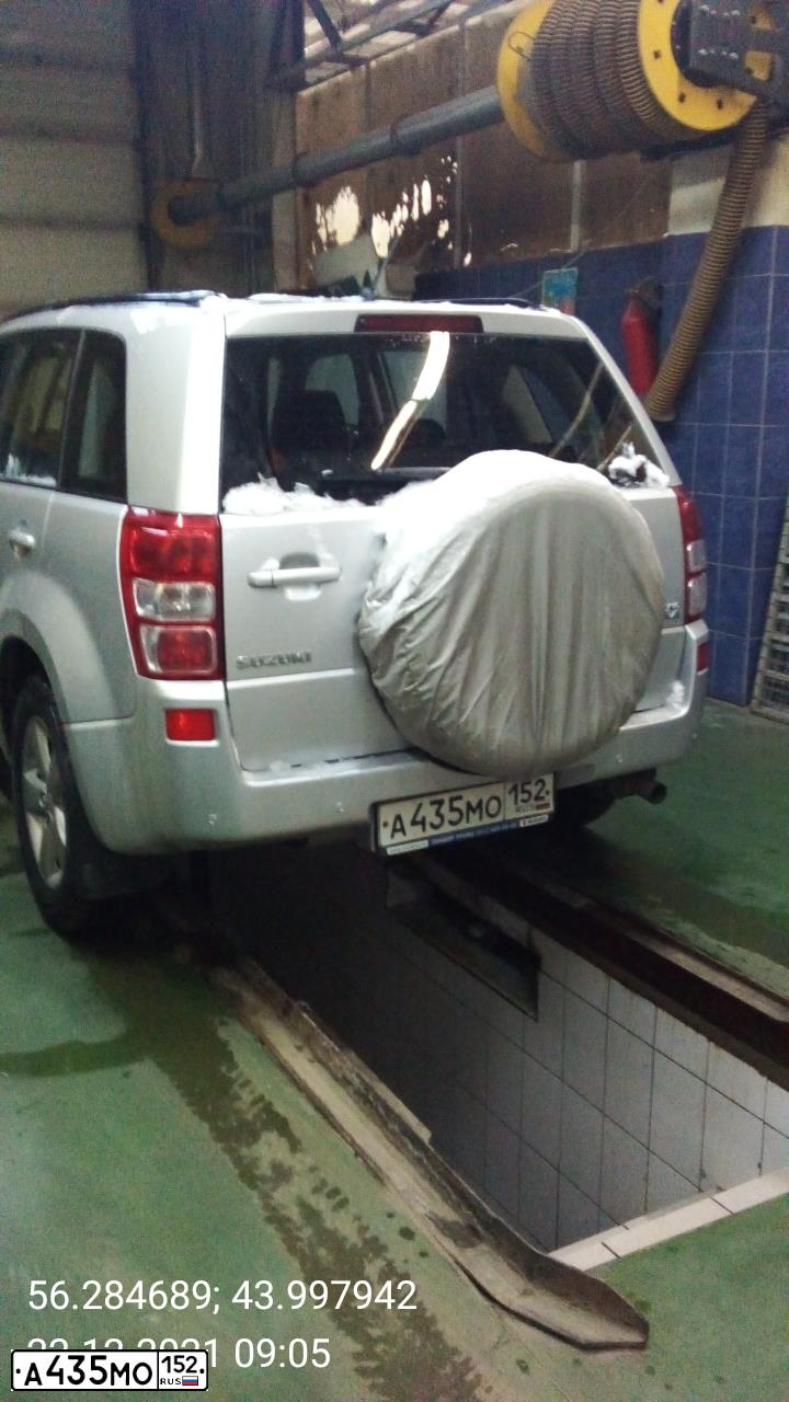 Фото автомобиля SUZUKI /GRAND/ VITARA, 2008 — госномер А435МО152. Цвет: СВЕТЛО-СЕРЫЙ