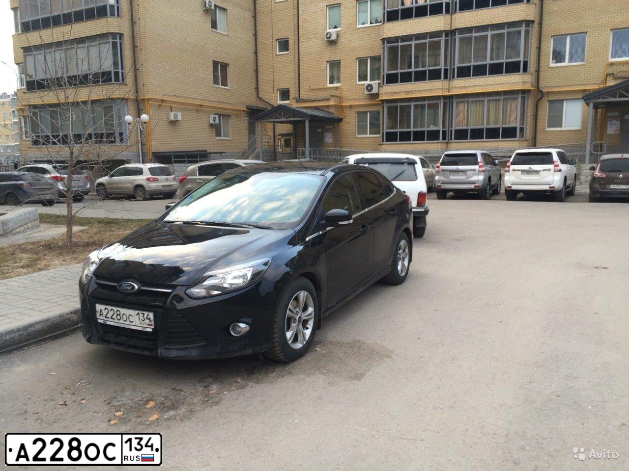 Фото автомобиля FORD FOCUS, 2012 — госномер Е251ВЕ180. Цвет: ЧЕРНЫЙ