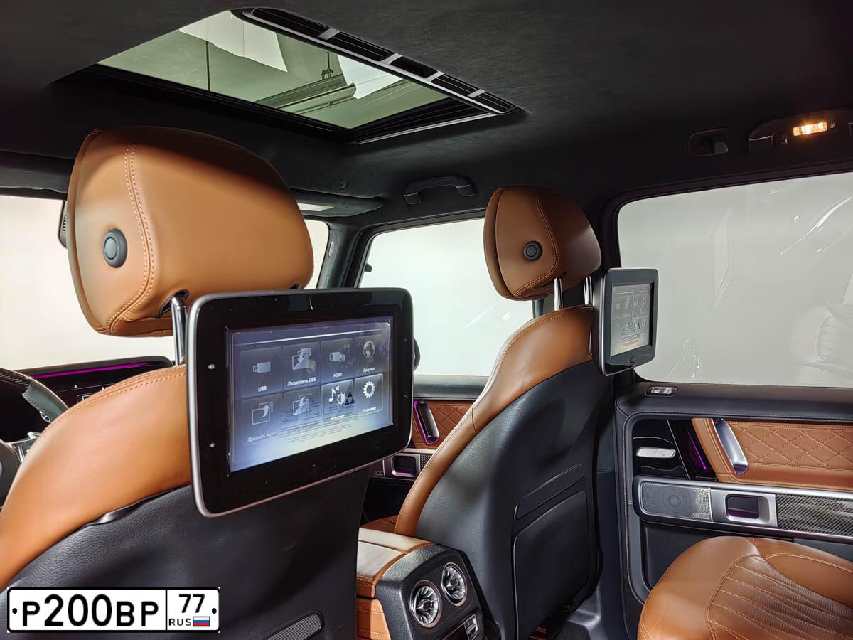 Фото автомобиля AUDI A1, 2010 — госномер Р200ВР77. Цвет: ЧЕРНЫЙ