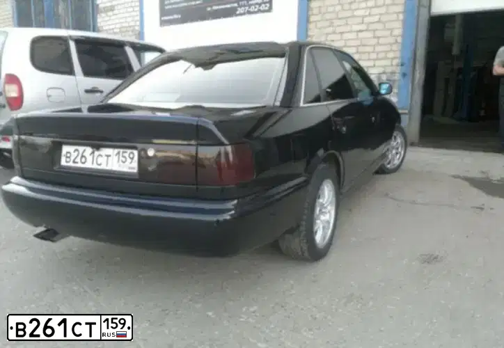 Фото автомобиля AUDI A6, 1995 — госномер В261СТ159. Цвет: ЧЕРНЫЙ