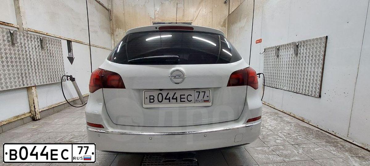 Фото автомобиля OPEL ASTRA, 2013 — госномер Е025АО550