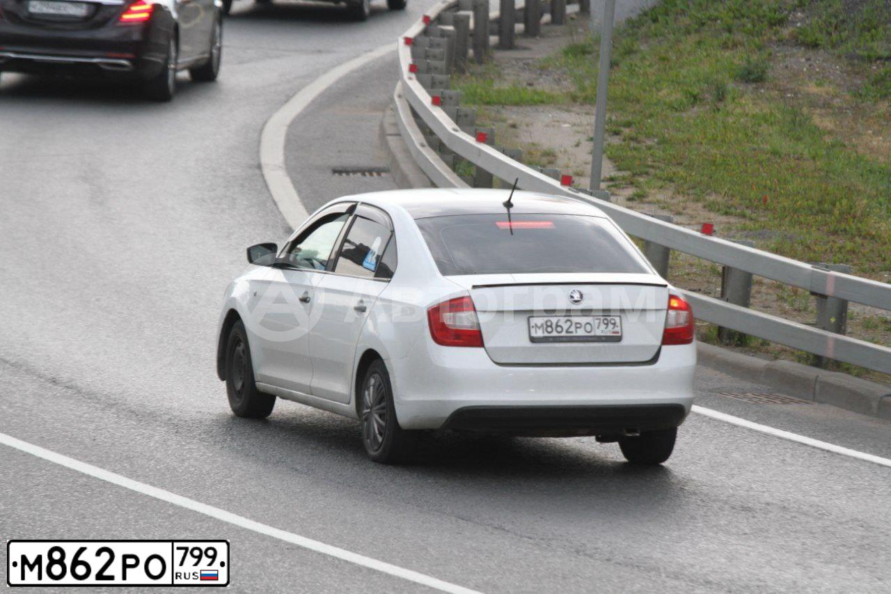 Фото автомобиля SKODA RAPID, 2016 — госномер Т717ОУ58. Цвет: ЧЕРНЫЙ