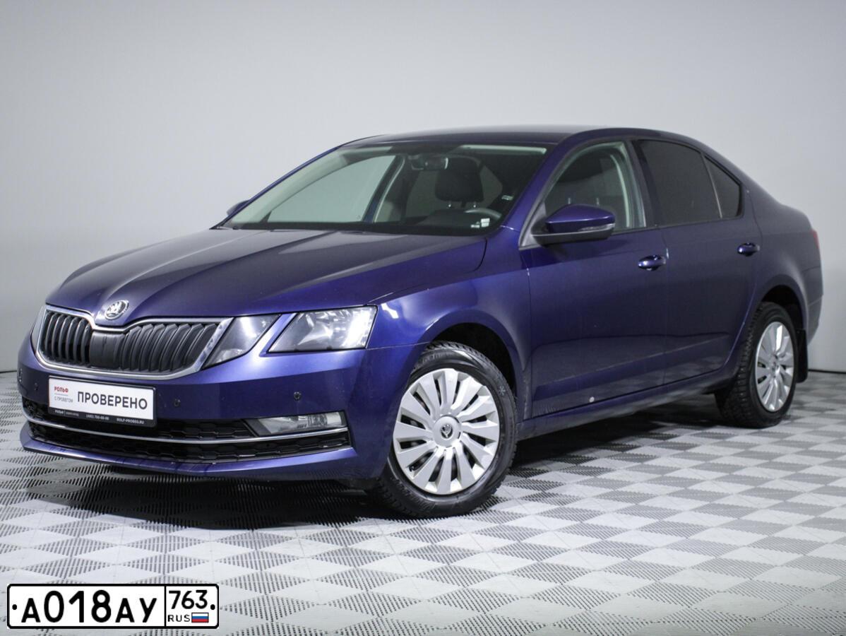 Фото автомобиля SKODA OCTAVIA, 2017 — госномер М977ВС977. Цвет: Темно-синий