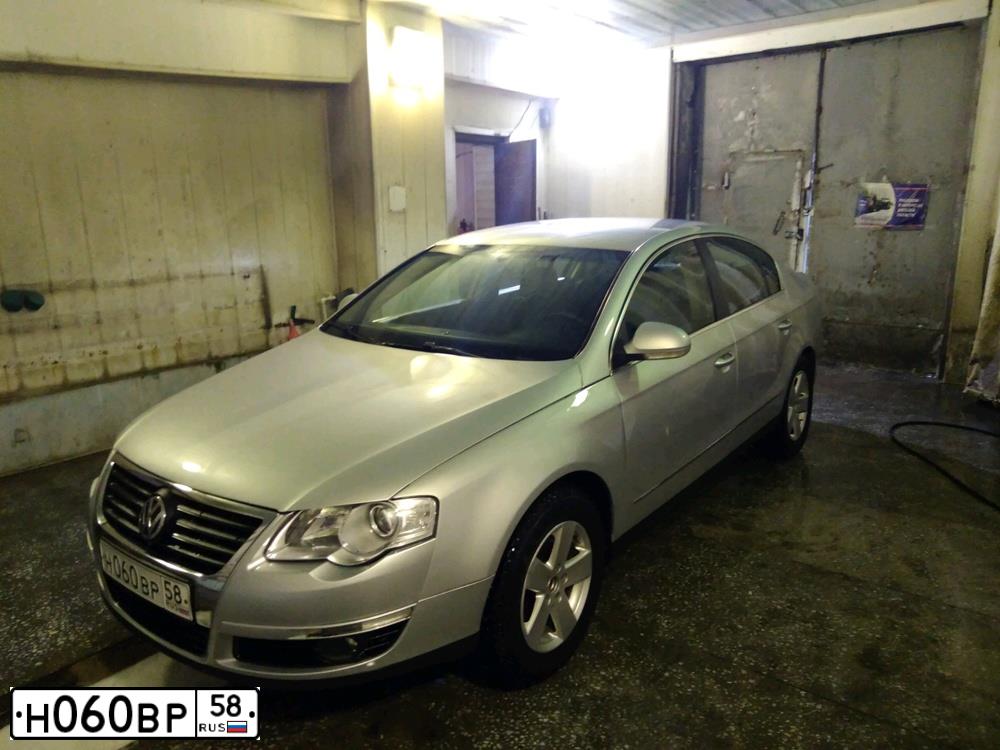Фото автомобиля VOLKSWAGEN PASSAT, 2008 — госномер В105КУ797. Цвет: Серебристый