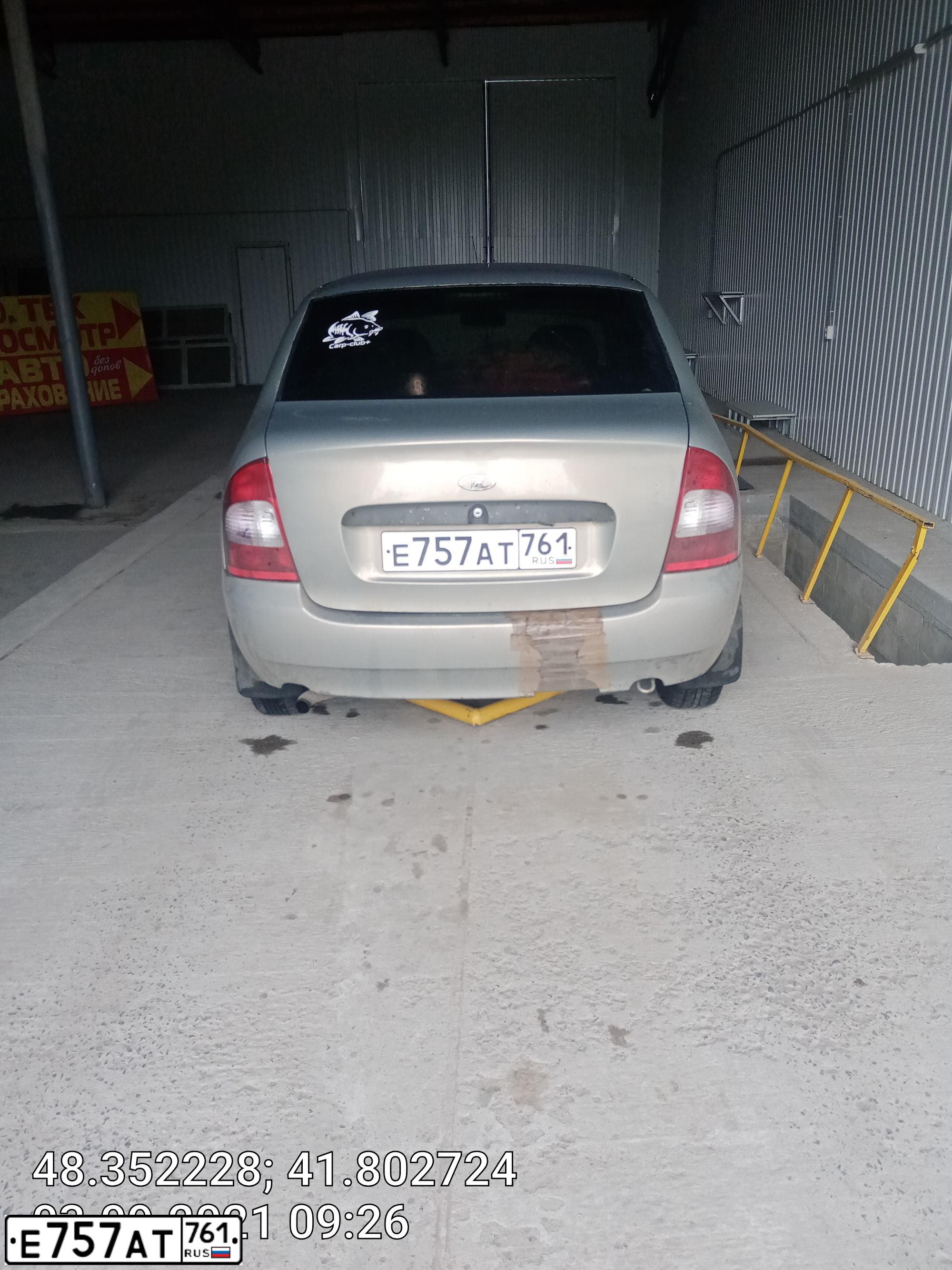 Фото автомобиля LADA 1118 KALINA, 2006 — госномер Е757АТ761. Цвет: Коричневый