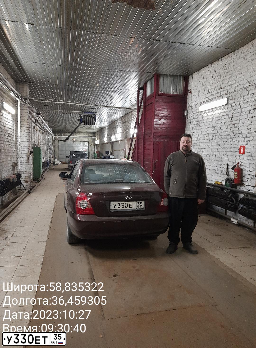 Фото автомобиля TAGAZ ELANTRA XD, 2009 — госномер У330ЕТ35. Цвет: КРАСНЫЙ