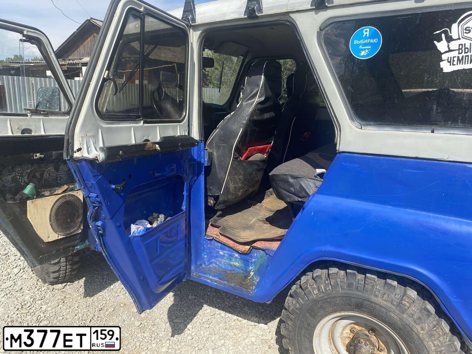 Фото автомобиля UAZ 3151 / HUNTER, 1996 — госномер М377ЕТ159. Цвет: МОРСКАЯ ВОЛНА