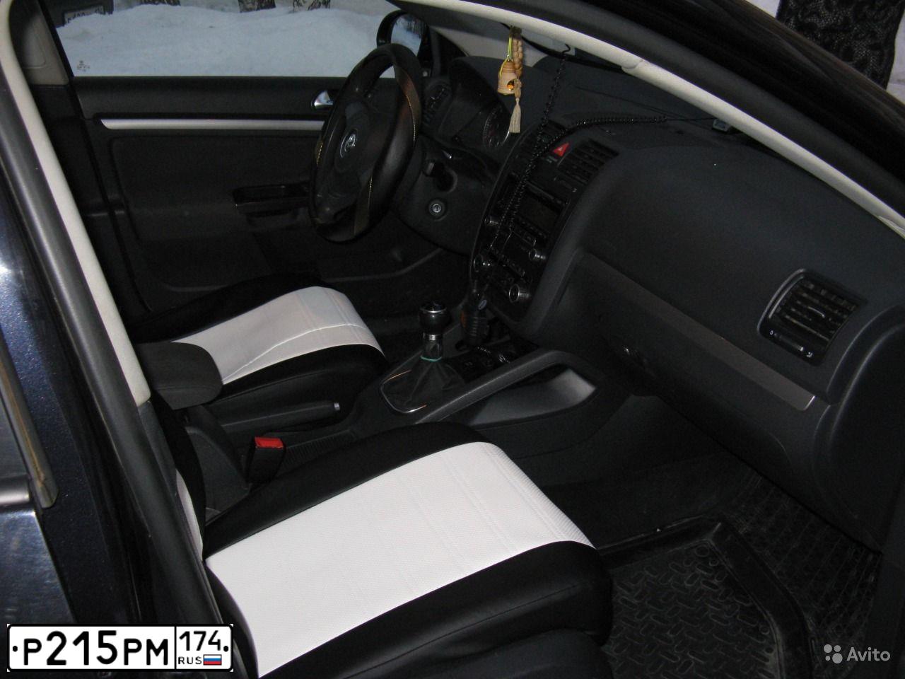 Фото автомобиля VOLKSWAGEN JETTA, 2010 — госномер С760ТУ102. Цвет: ЧЕРНЫЙ