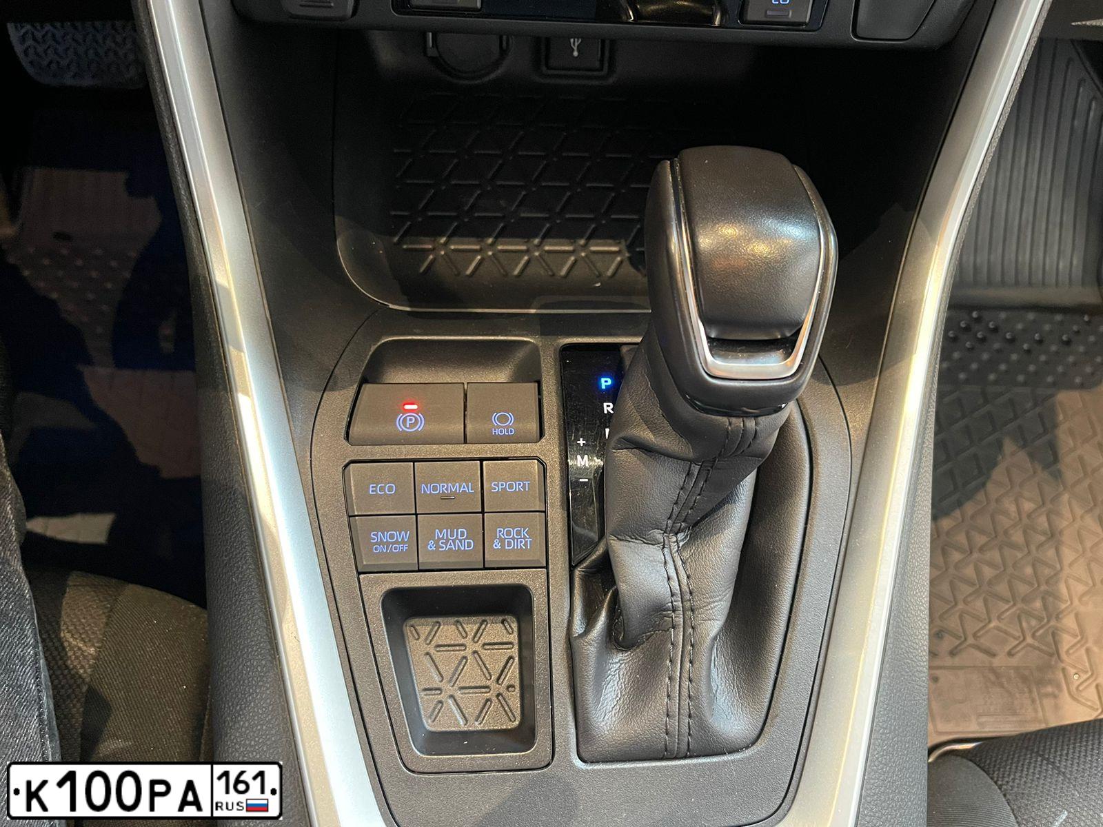 Фото автомобиля CITROEN C4, 2013 — госномер Р045ВМ761. Цвет: Темно-синий