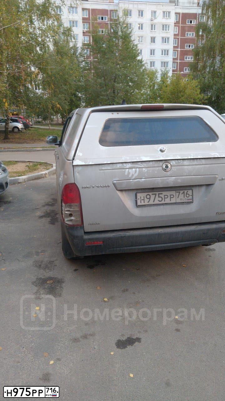 Фото автомобиля SSANGYONG ACTYON SPORTS, 2012 — госномер Н975РР716. Цвет: Серебристый