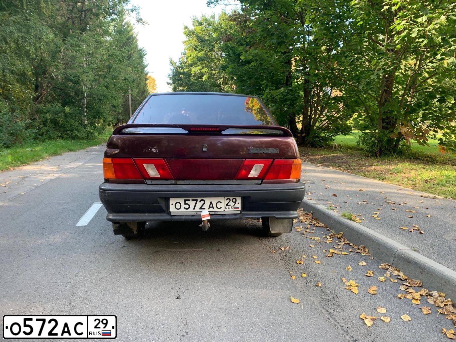 Фото автомобиля LADA 2115, 2010 — госномер М015АК53. Цвет: ТЕМНО-ВИШНЕВЫЙ