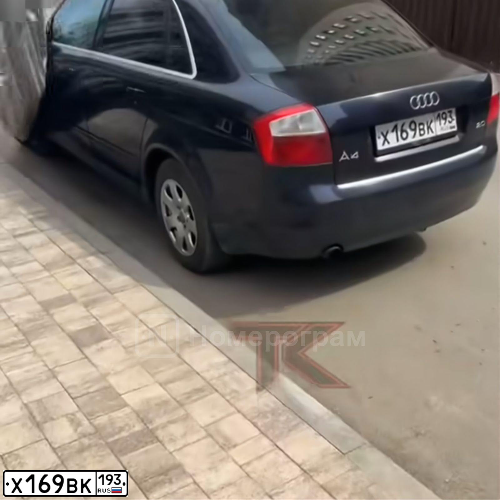 Фото автомобиля AUDI A4, 2003 — госномер Х169ВК193. Цвет: синий