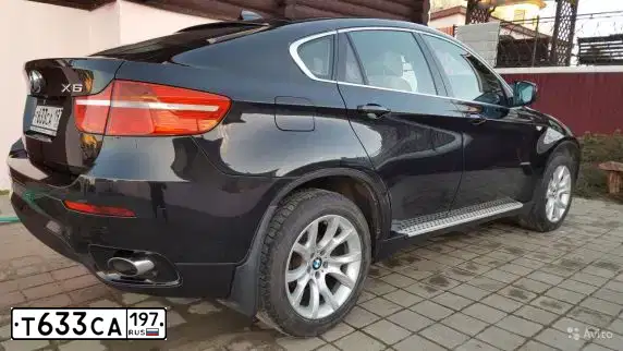 Фото автомобиля BMW X6, 2011 — госномер С013ВС797. Цвет: ЧЕРНЫЙ