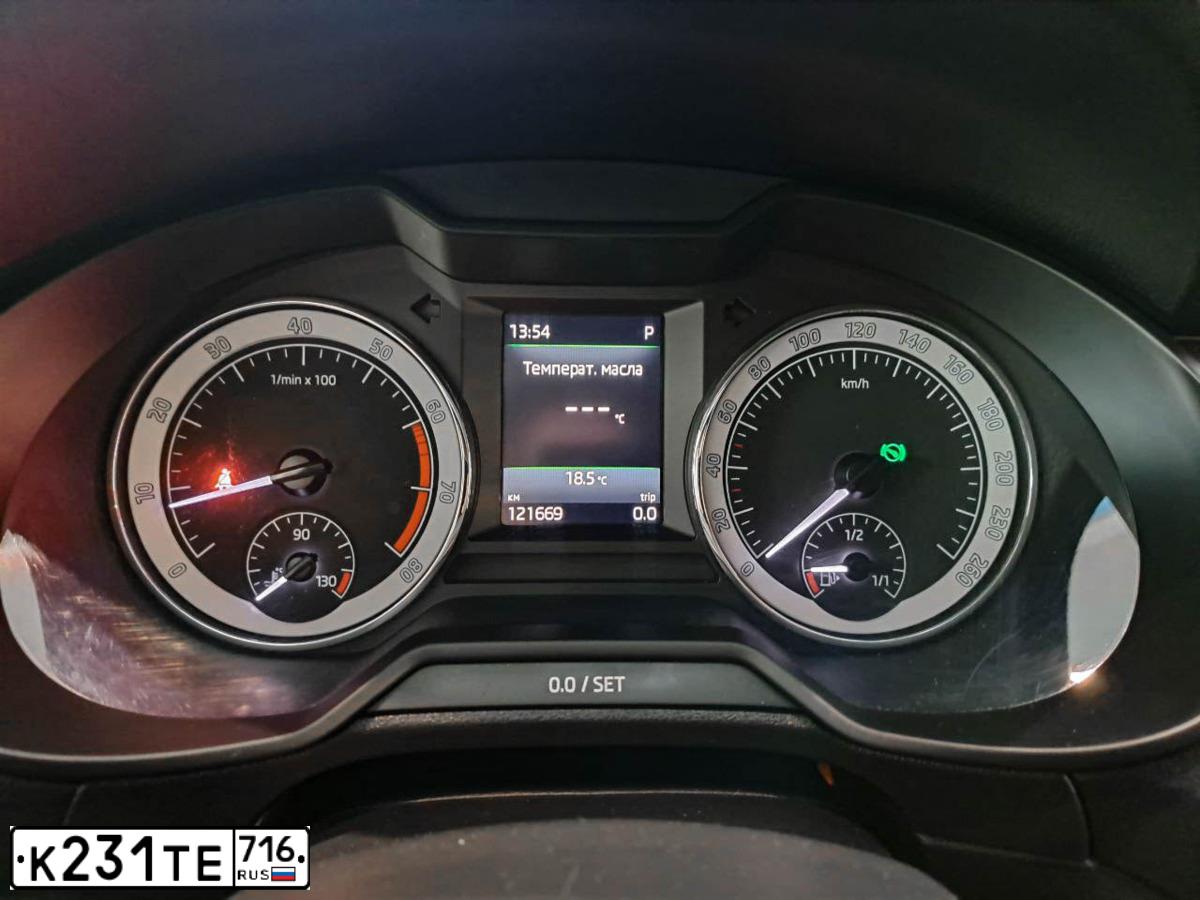 Фото автомобиля SKODA OCTAVIA, 2017 — госномер С316СЕ716
