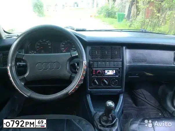 Фото автомобиля AUDI I 80, 1990 — госномер О792РМ69. Цвет: ТЕМНО-СИНИЙ