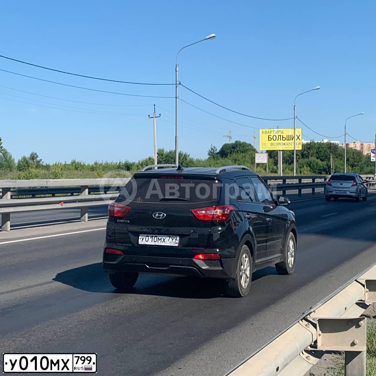 Фото автомобиля HYUNDAI CRETA, 2019 — госномер У010МХ799. Цвет: ЧЕРНЫЙ