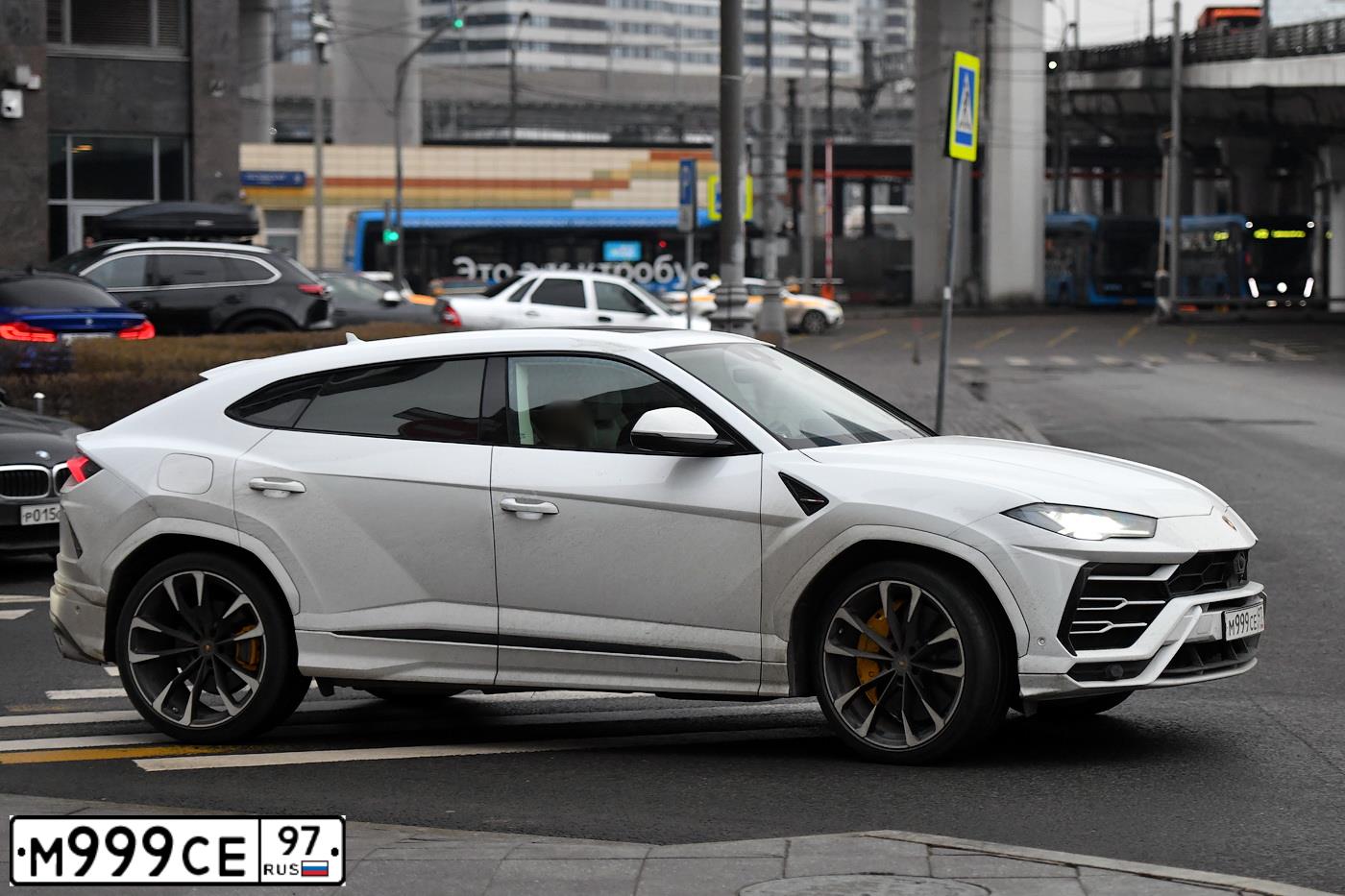 Фото автомобиля LAMBORGHINI HURACAN, 2019 — госномер М490ХО797