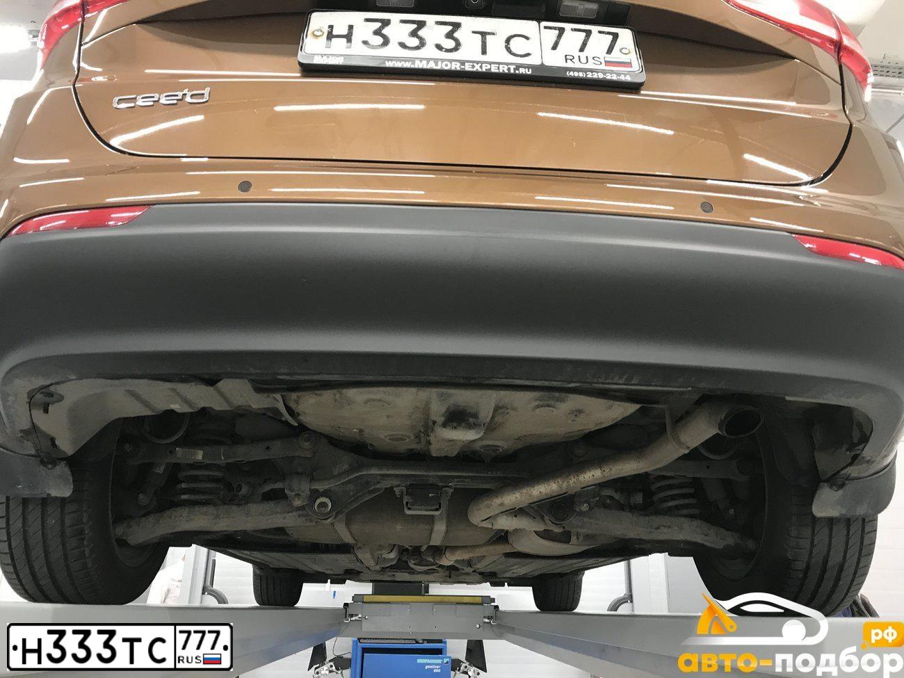 Фото автомобиля KIA CEE'D, 2016 — госномер Е465УЕ750. Цвет: КОРИЧНЕВЫЙ