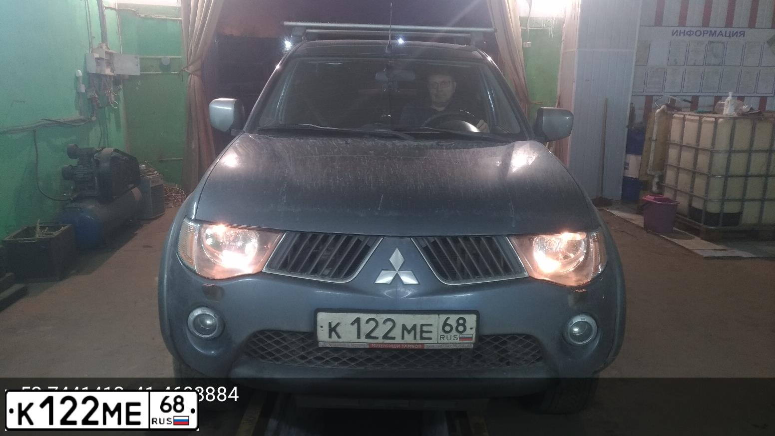 Фото автомобиля MITSUBISHI L 200, 2007 — госномер К122МЕ68. Цвет: СЕРО-ГОЛУБОЙ