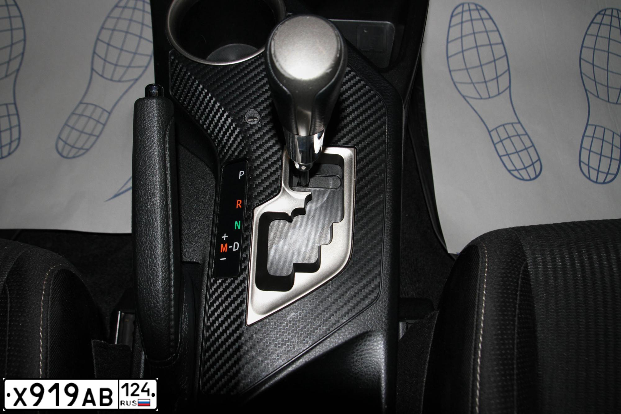 Фото автомобиля TOYOTA RAV4, 2012 — госномер Х919АВ124. Цвет: Красный