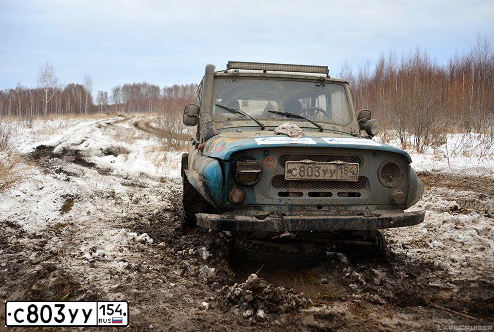 Фото автомобиля UAZ 3151 / HUNTER, 1997 — госномер С803УУ154. Цвет: СЕРО ГОЛУБОЙ