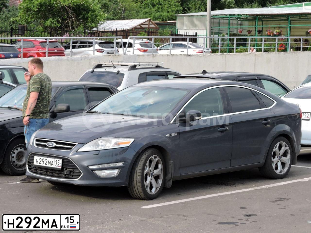 Фото автомобиля LADA 2114 SAMARA, 2013 — госномер Н292МА15. Цвет: ТЕМНО-ВИШНЕВЫЙ
