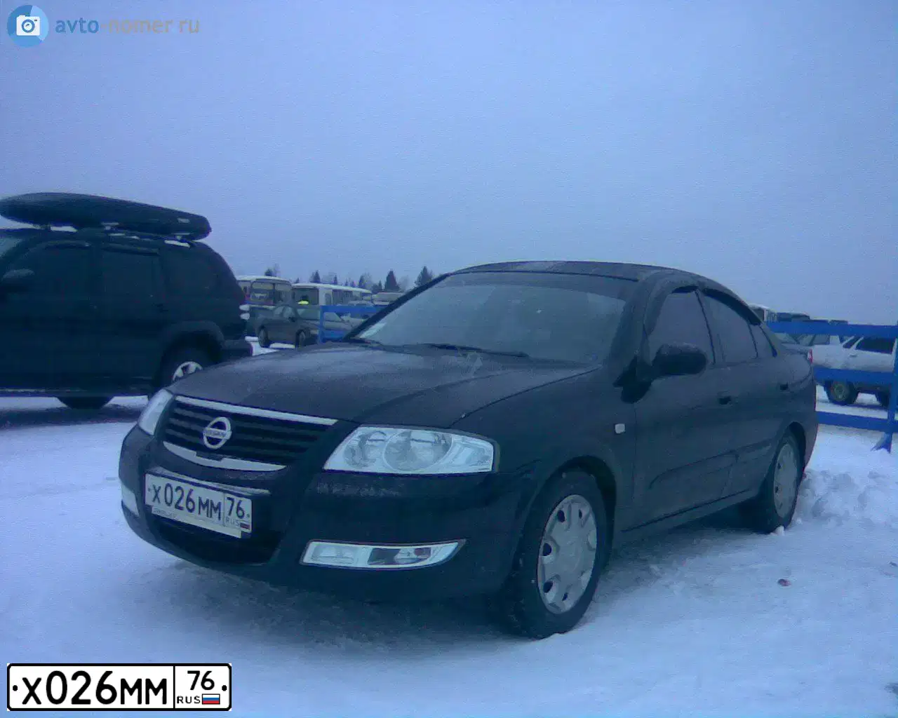 Фото автомобиля NISSAN ALMERA, 2008 — госномер Х026ММ76. Цвет: ЧЕРНЫЙ