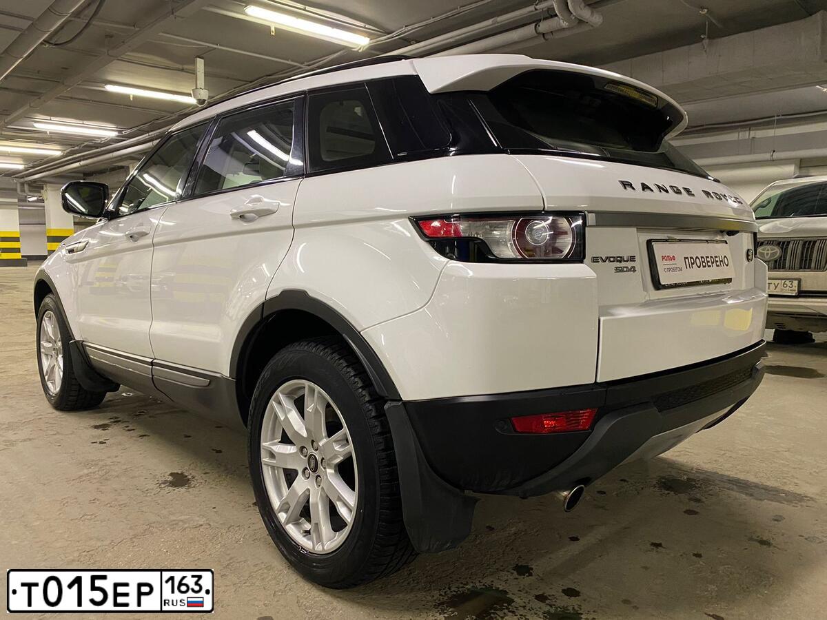 Фото автомобиля LANDROVER RANGE ROVER EVOQUE, 2013 — госномер Т634ВА977. Цвет: ЯРКО-БЕЛЫЙ