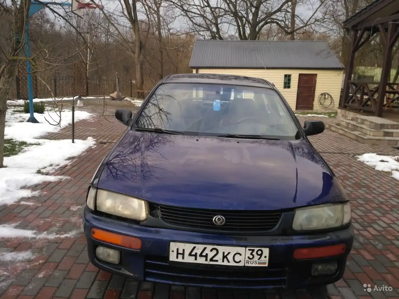 Фото автомобиля MAZDA 323, 1995 — госномер О139КТ134