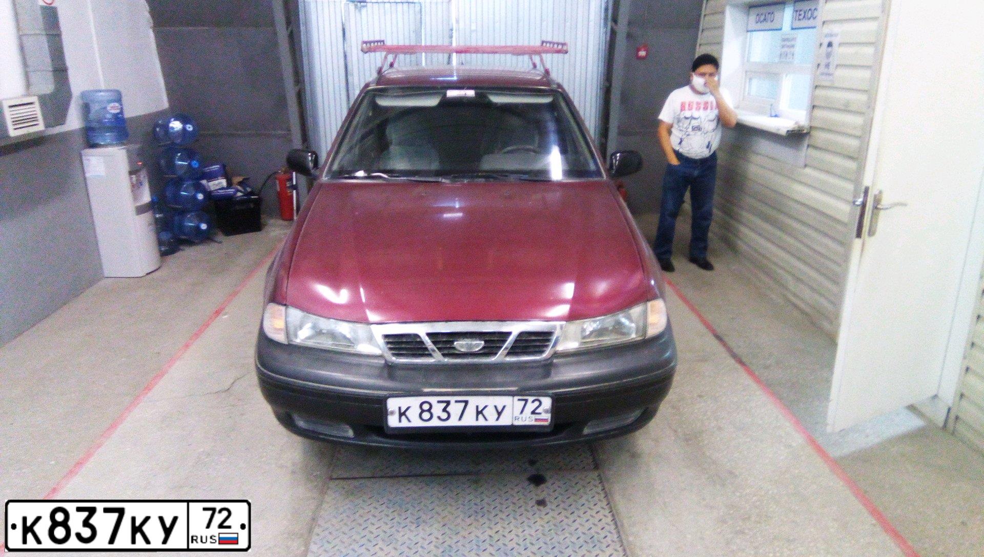 Фото автомобиля DAEWOO NEXIA, 2007 — госномер К837КУ72. Цвет: ВИШНЕВЫЙ