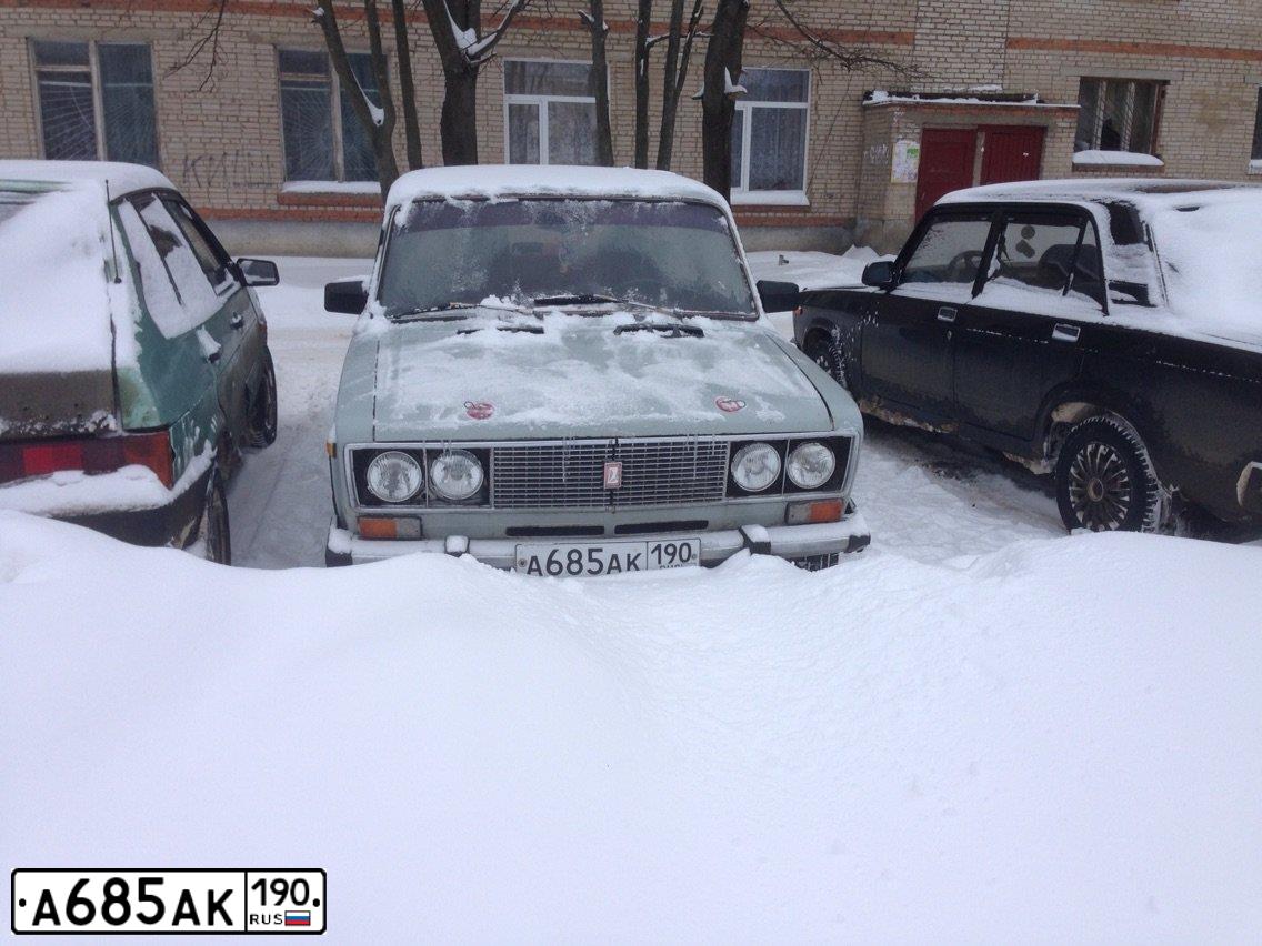 Фото автомобиля LADA 2106, 1990 — госномер А685АК190. Цвет: СЕРЫЙ