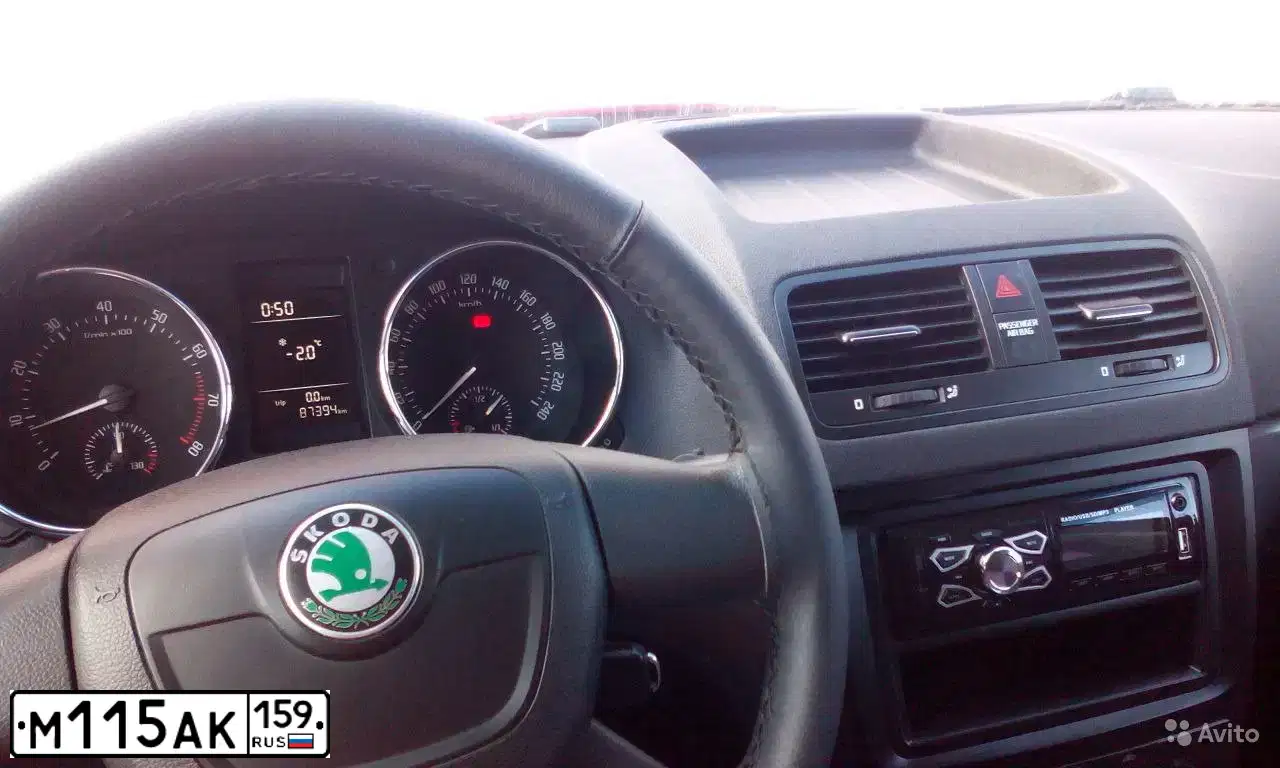 Фото автомобиля SKODA YETI, 2011 — госномер М115АК159. Цвет: ЧЕРНЫЙ