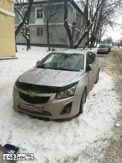 Фото автомобиля CHEVROLET CRUZE, 2013 — госномер Е483НН196