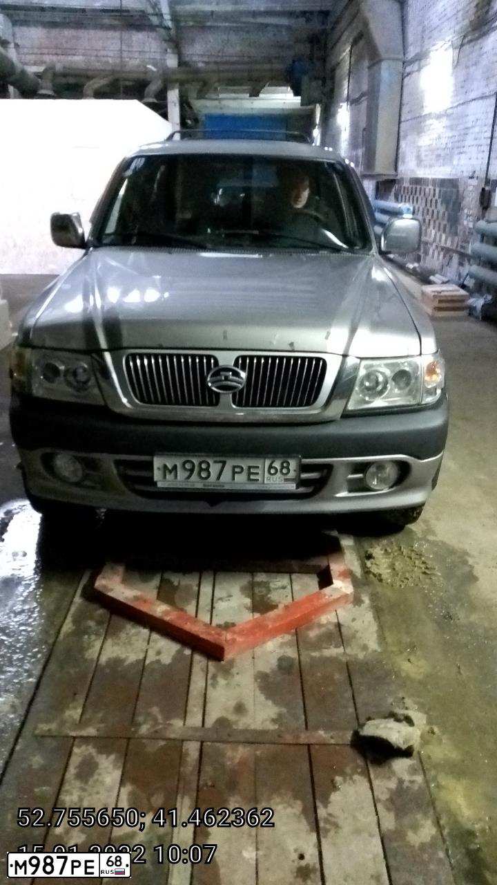 Фото автомобиля GREAT WALL SAFE, 2009 — госномер М987РЕ68. Цвет: СВЕТЛО-СЕРЫЙ