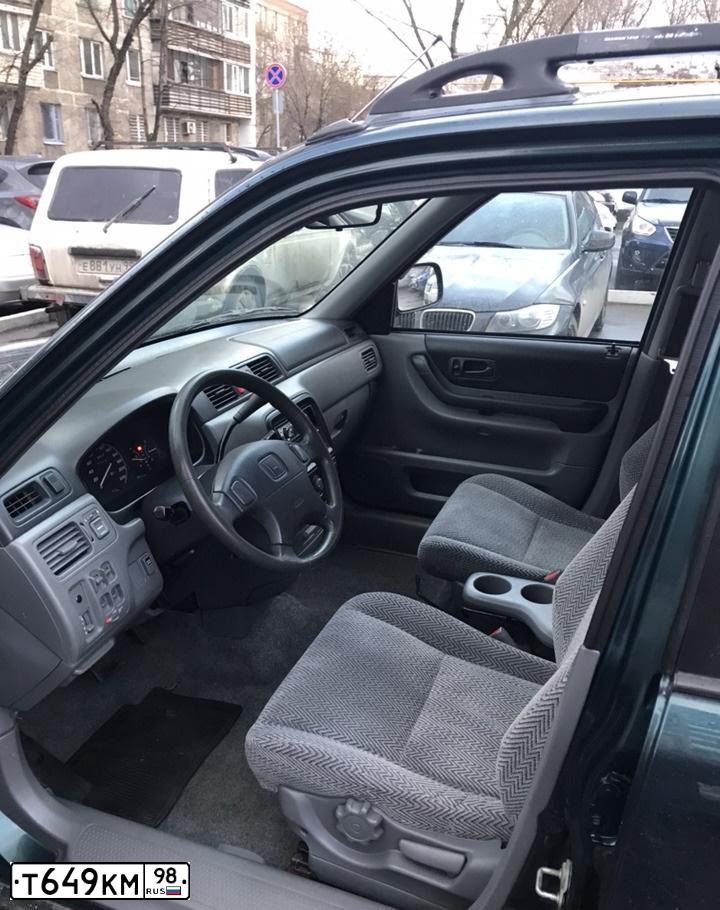 Фото автомобиля HONDA CR-V, 1998 — госномер Т649КМ98. Цвет: ЗЕЛЕНЫЙ