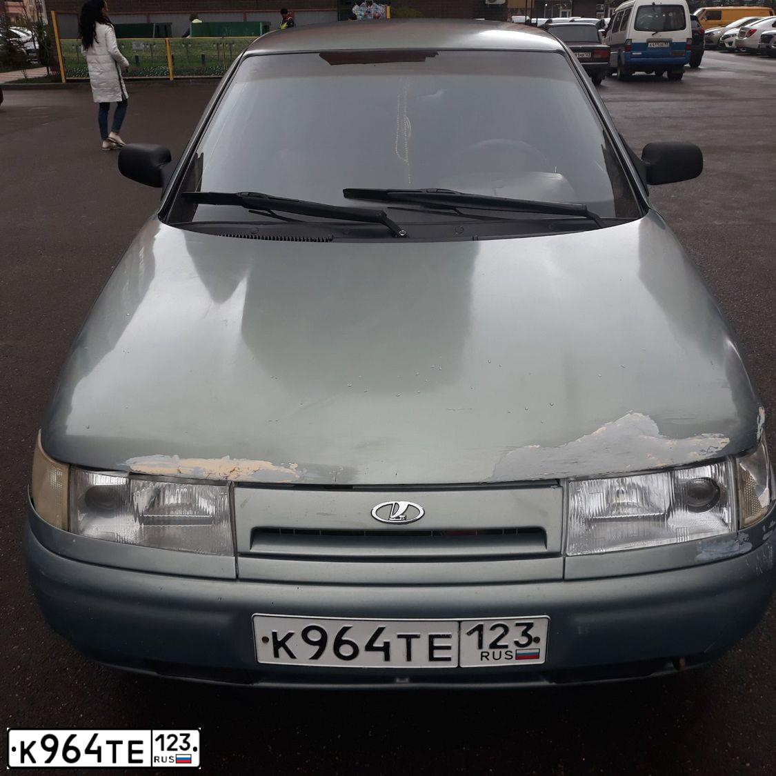 Фото автомобиля LADA 2110, 2002 — госномер Н842ЕР193. Цвет: Серебристо-серый