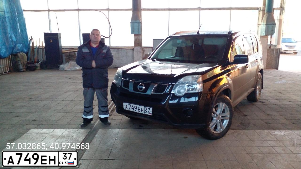 Фото автомобиля NISSAN X-TRAIL, 2013 — госномер А749ЕН37. Цвет: ЧЕРНЫЙ