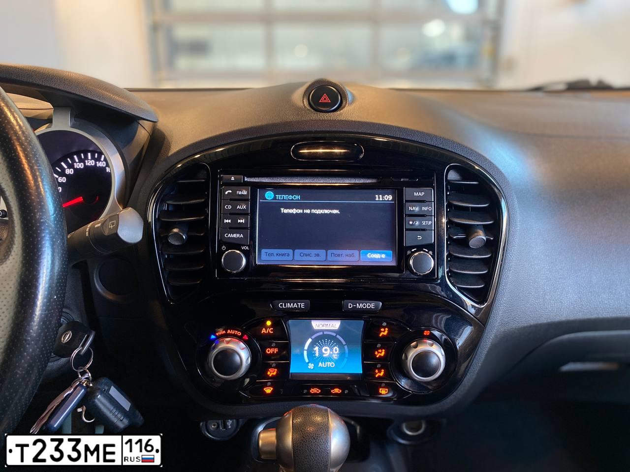 Фото автомобиля NISSAN JUKE, 2013 — госномер С470ЕО12. Цвет: Белый