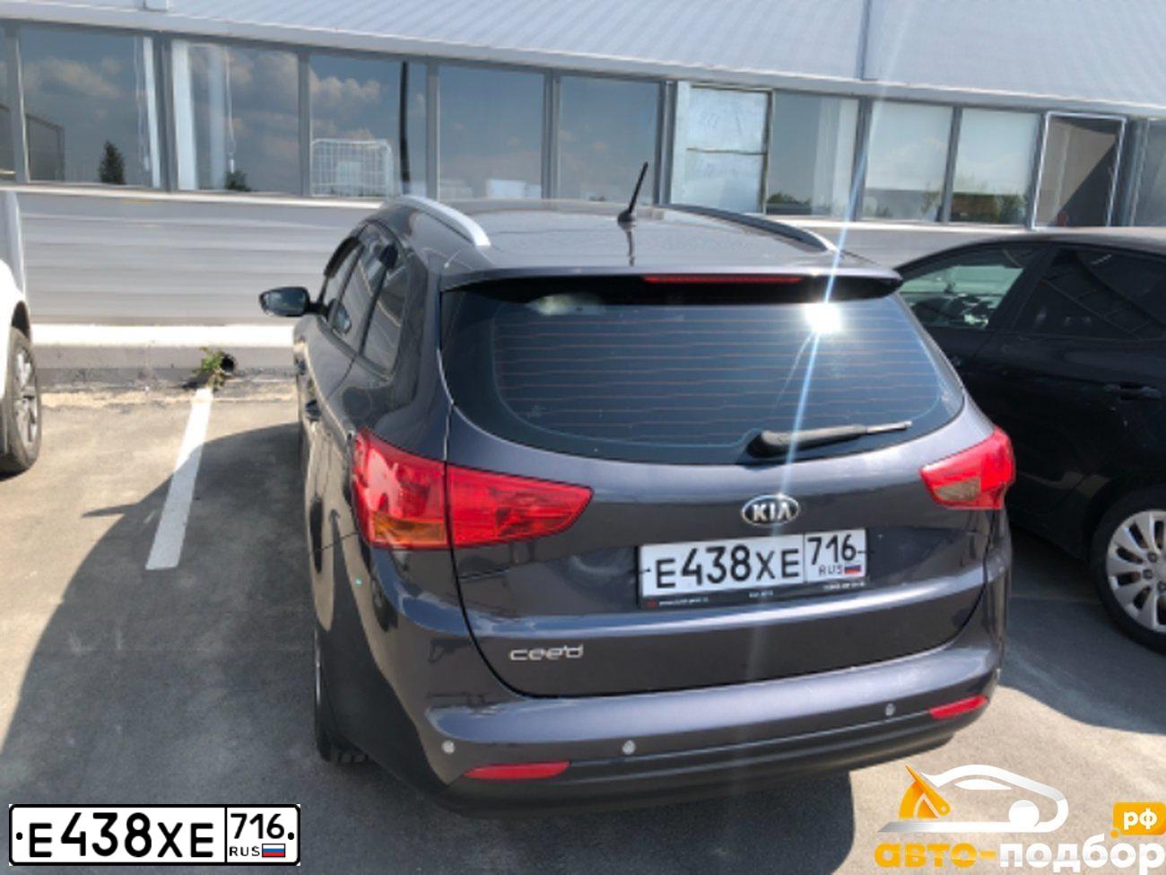 Фото автомобиля KIA CEE'D, 2012 — госномер Е438ХЕ716. Цвет: СЕРЫЙ