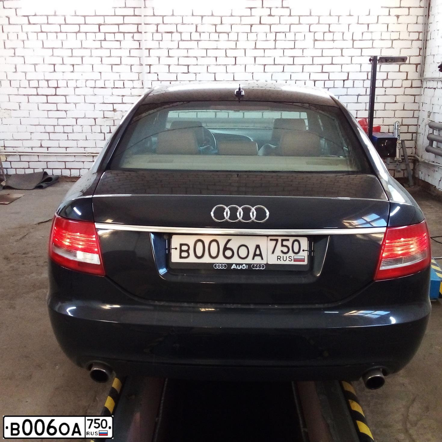 Фото автомобиля AUDI A6, 2007 — госномер В006ОА750. Цвет: синий